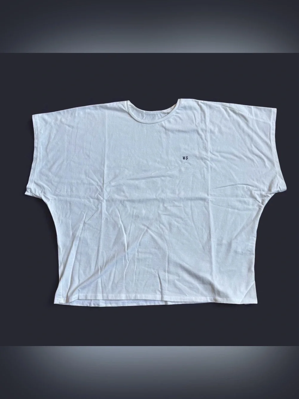 YEEZY VULTURES KOREA EXCLUSIVE II TSHIRT 